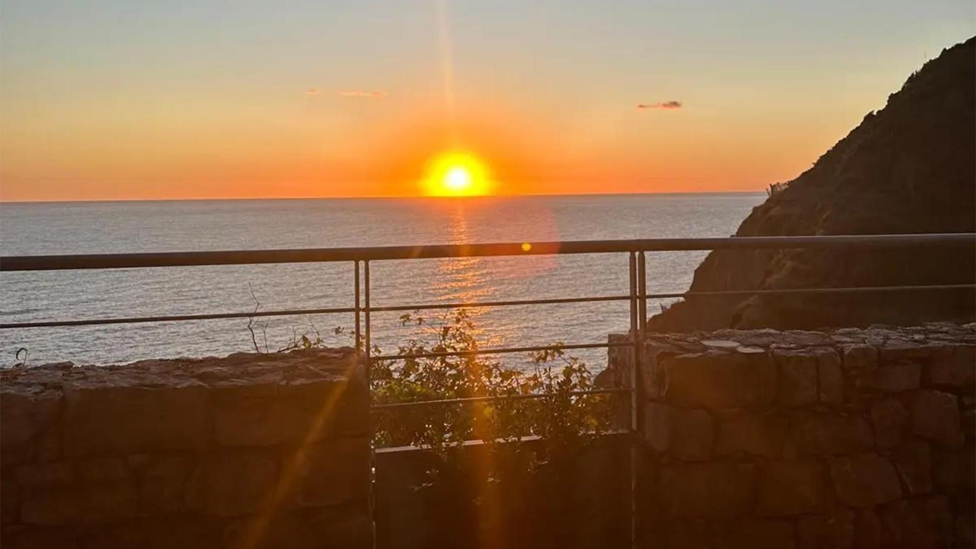 The Sunset Line Hotel Riomaggiore Exterior photo